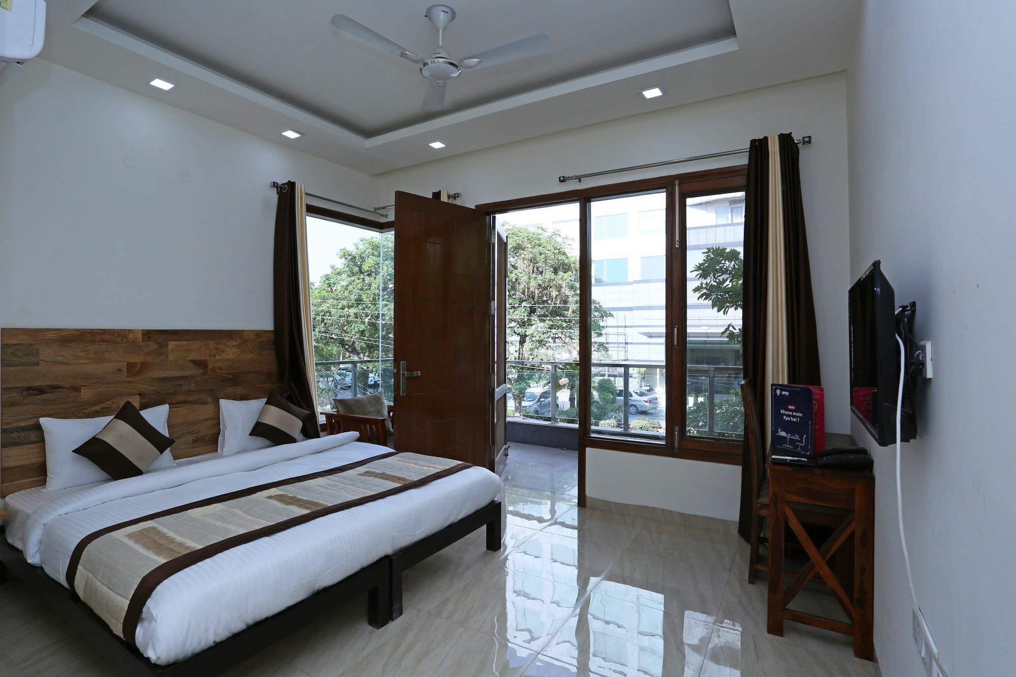 Oyo 6576 Viskon Rooms Gurgaon Exterior foto